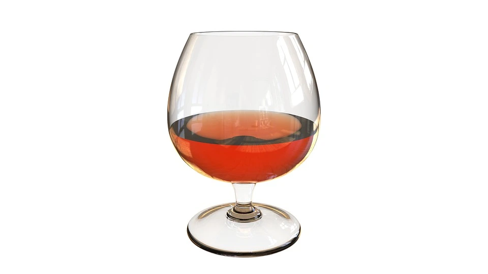 7 Best Cognac Substitutes