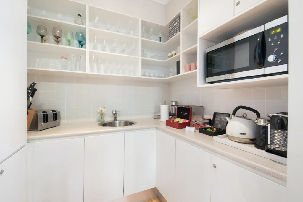 How Do You Fix a Noisy Microwave