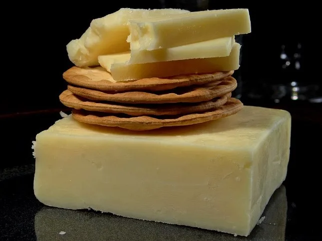 10 Best Wensleydale Cheese Substitutes 4 white cheddar cheese