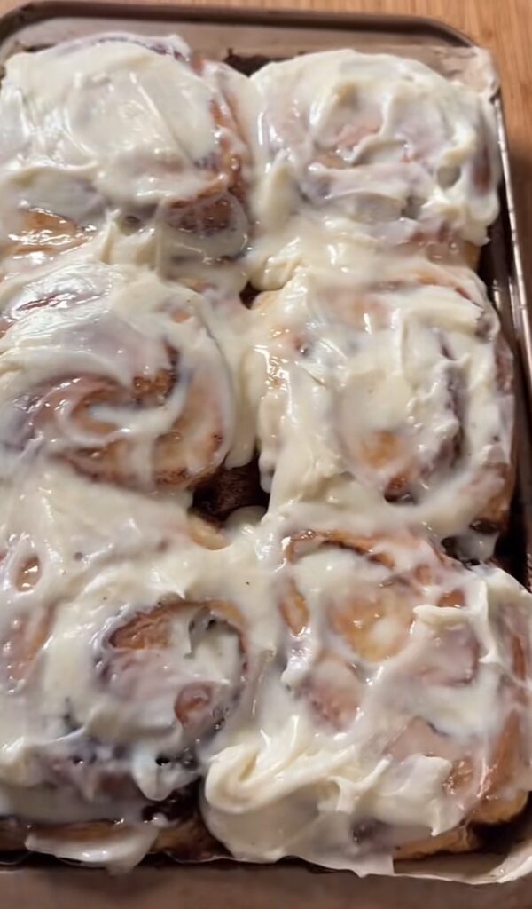 Sourdough cinnamon rolls recipe fresh from the oven