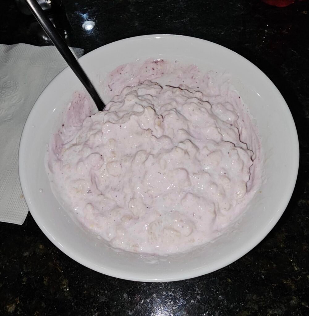 Oats Fixed With Yogurt