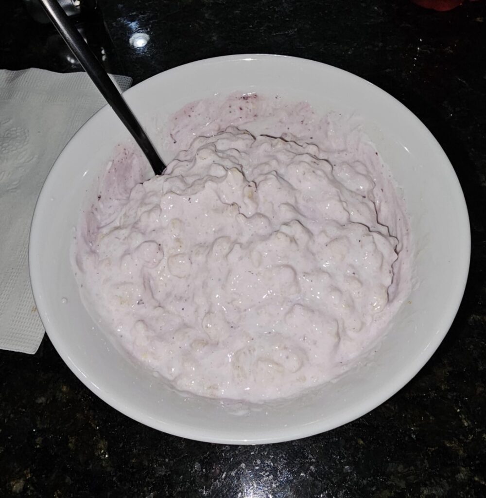Oats Fixed With Yogurt
